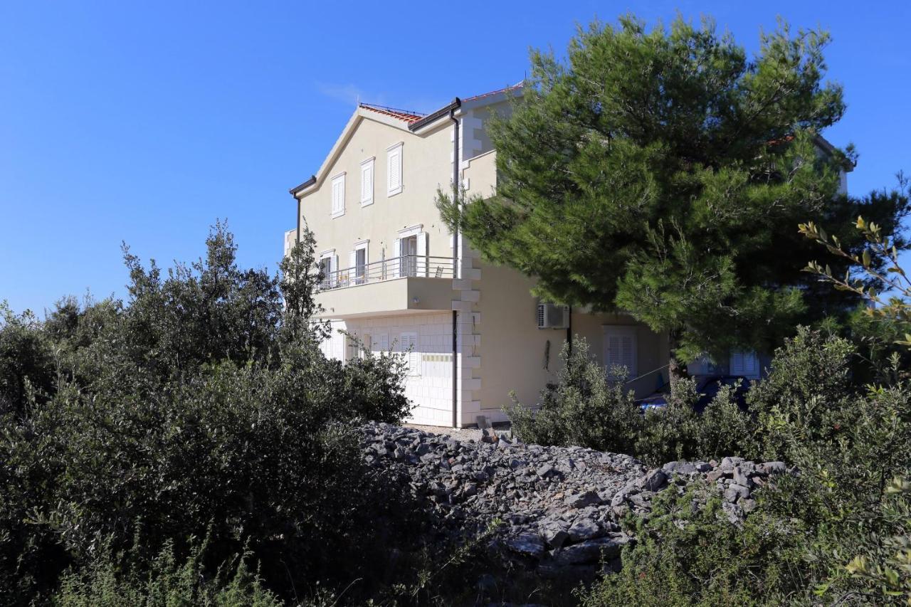 Apartments And Rooms With Parking Space Rogoznica - 10339 Εξωτερικό φωτογραφία