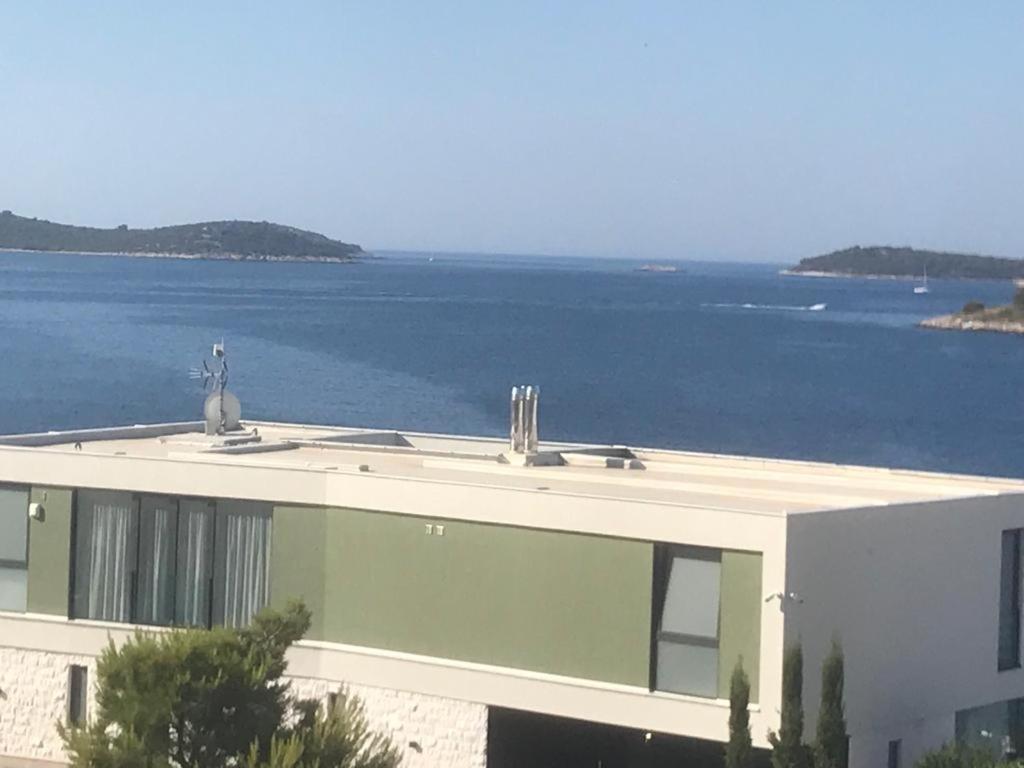 Apartments And Rooms With Parking Space Rogoznica - 10339 Εξωτερικό φωτογραφία