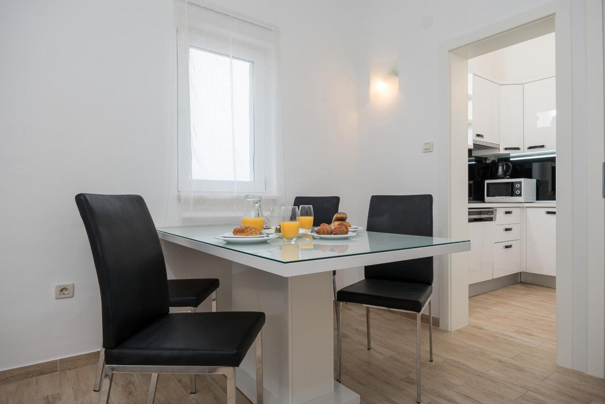 Apartments And Rooms With Parking Space Rogoznica - 10339 Δωμάτιο φωτογραφία